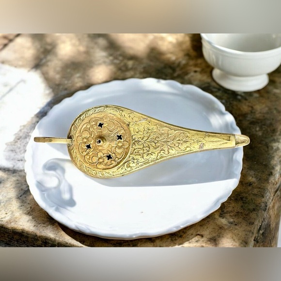 Vintage Brass Genie Lamp & Lid Incense Burner - Picture 6 of 12